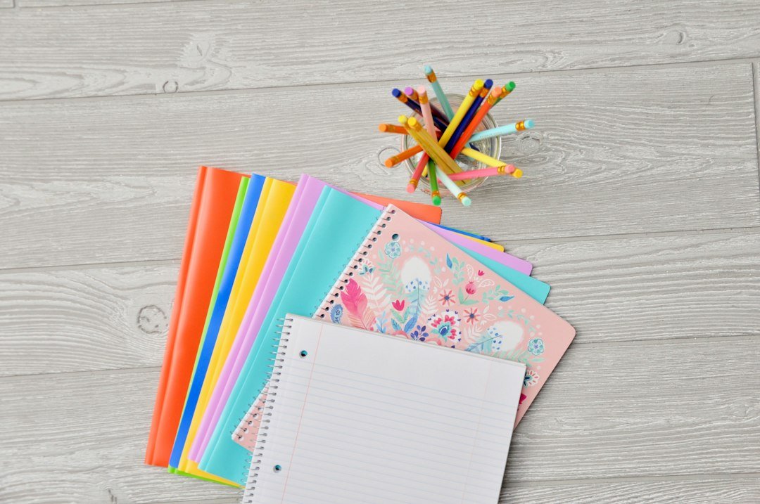 How to Choose the Right Notebook for Different School Subjects